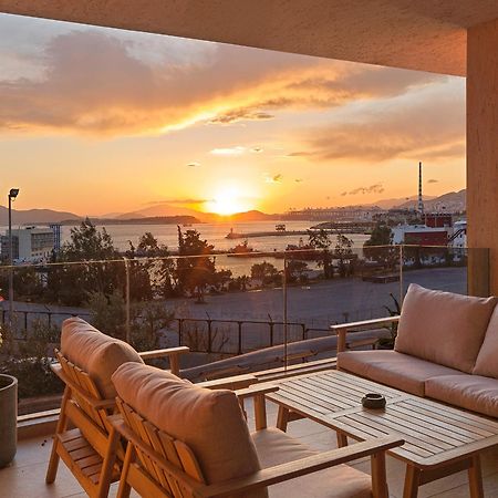 Sea View Garden Suites Pireo Esterno foto