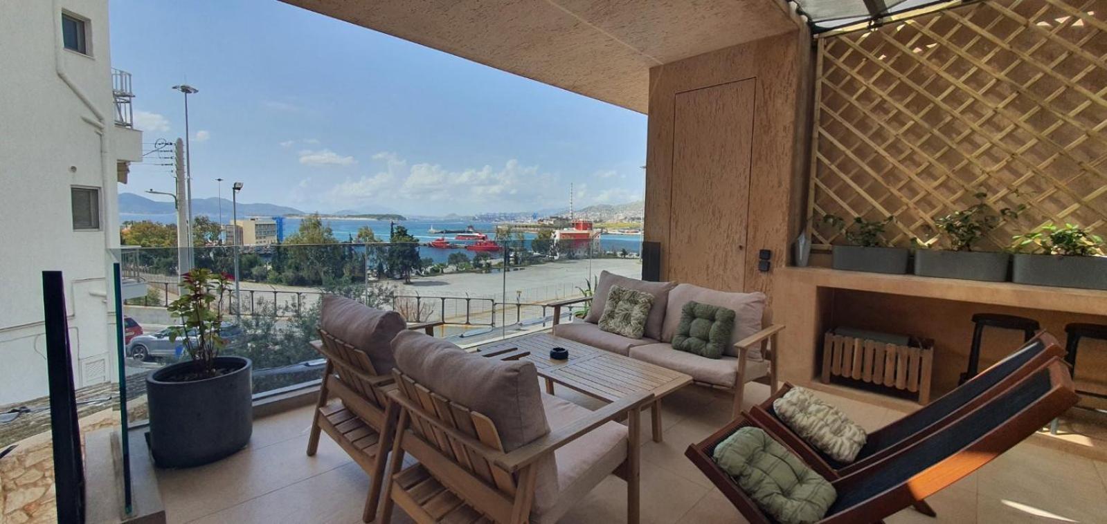 Sea View Garden Suites Pireo Esterno foto