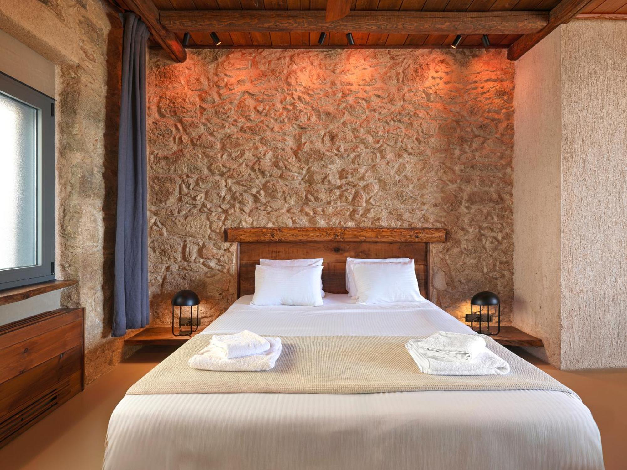 Sea View Garden Suites Pireo Esterno foto