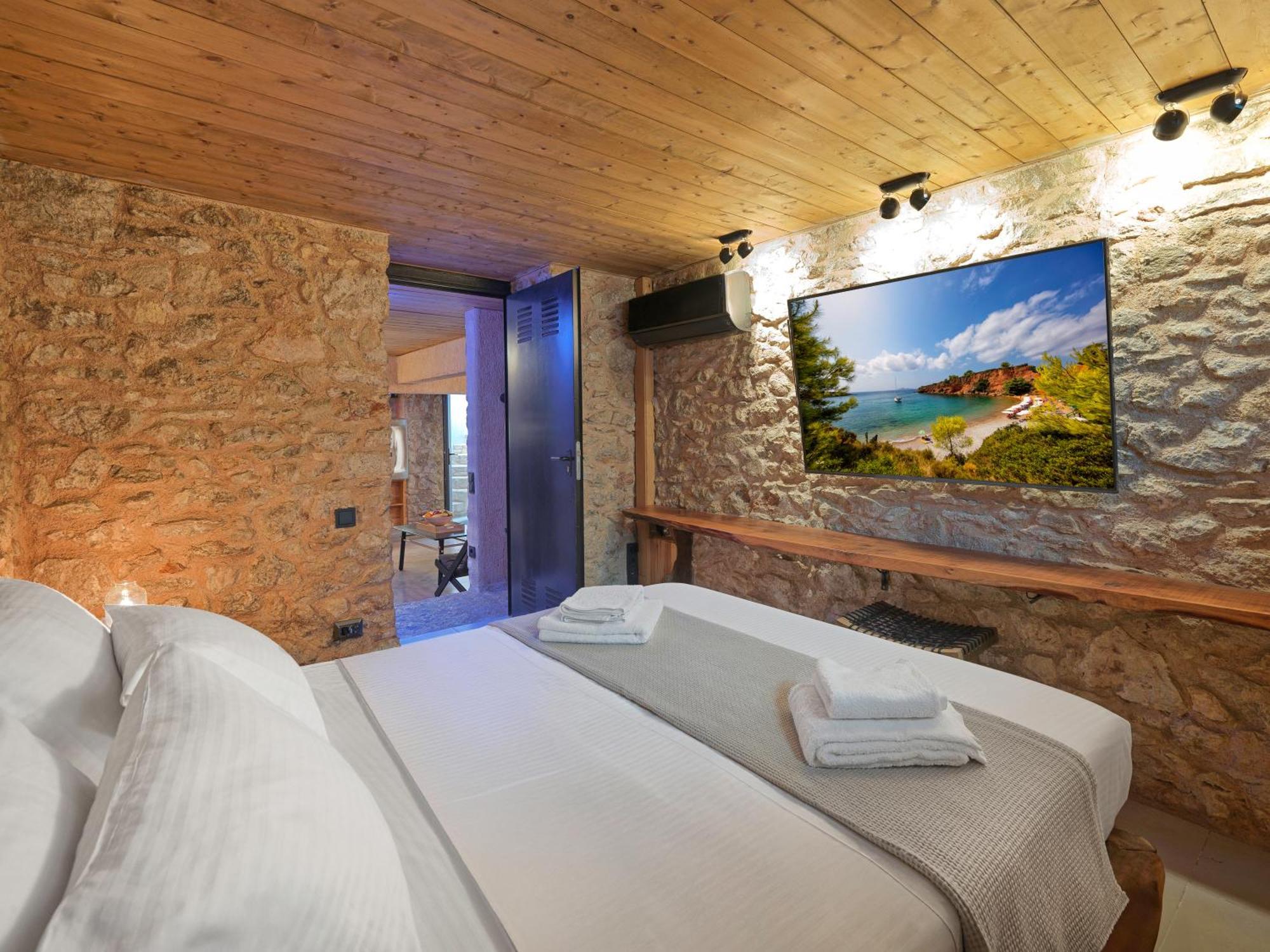 Sea View Garden Suites Pireo Esterno foto