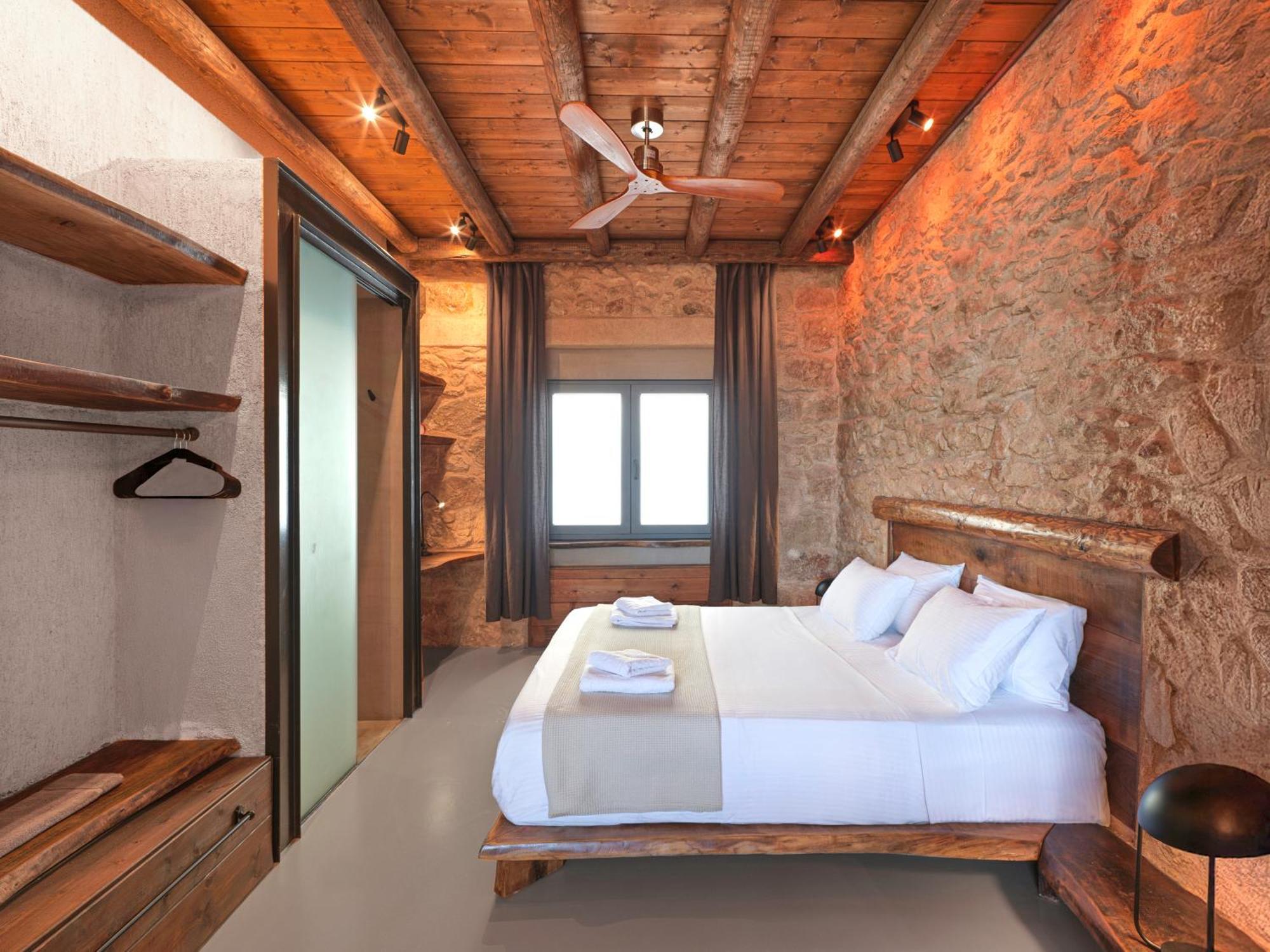 Sea View Garden Suites Pireo Esterno foto